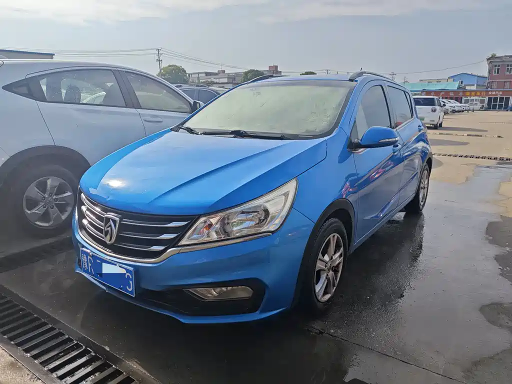 Baojun 310 2016 1.2L manual luxury model купить на сайте DeffCars