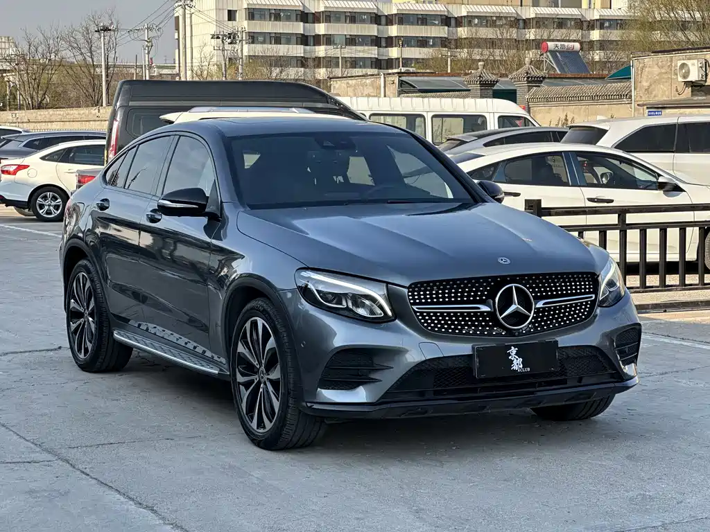 Mercedes-Benz GLC Coupe 2018 GLC 260 4MATIC Coupe SUV купить на сайте DeffCars