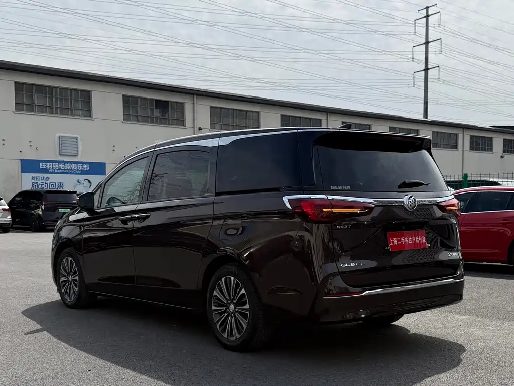 Buick GL8 2021 ES Lu Zun 653T luxury model купить на сайте DeffCars