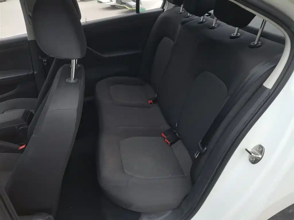 Jetta 2019 Dream Edition 1.4L Manual Fashion купить на сайте DeffCars
