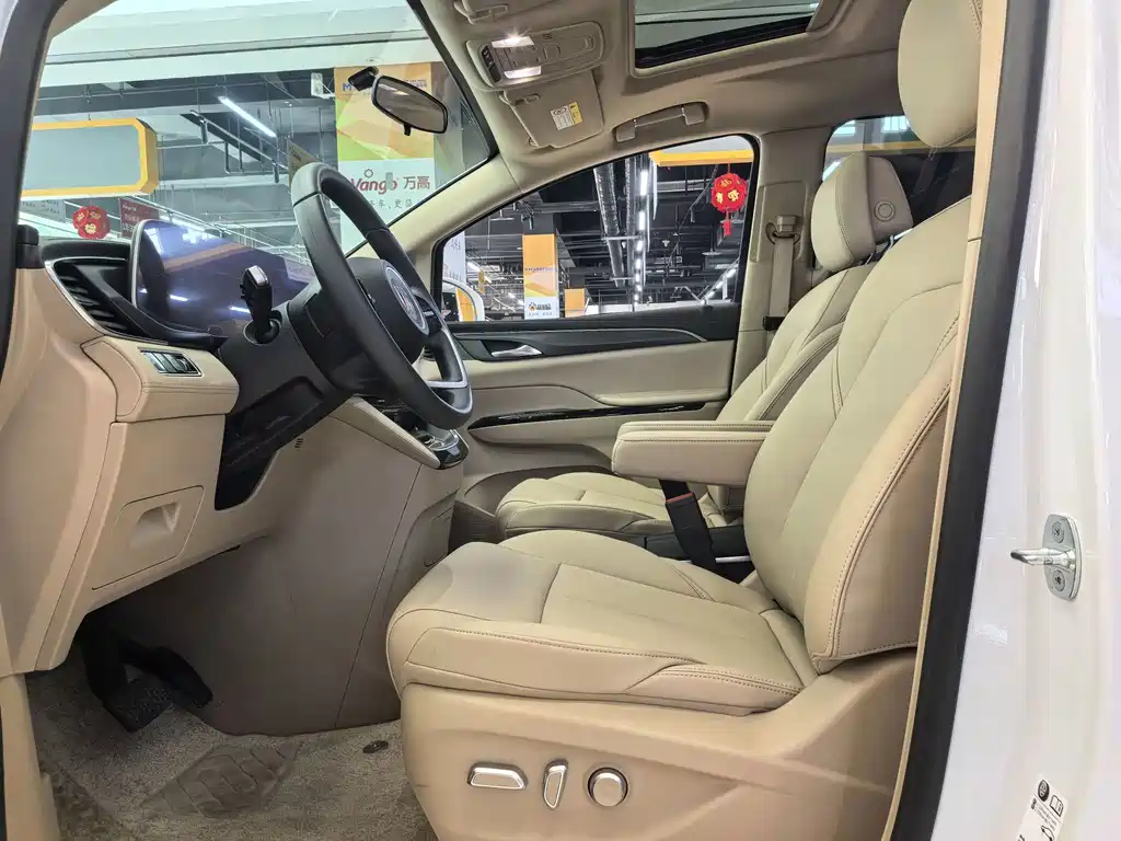 Buick GL8 2025 Land Business Class Early Access Edition купить на сайте DeffCars