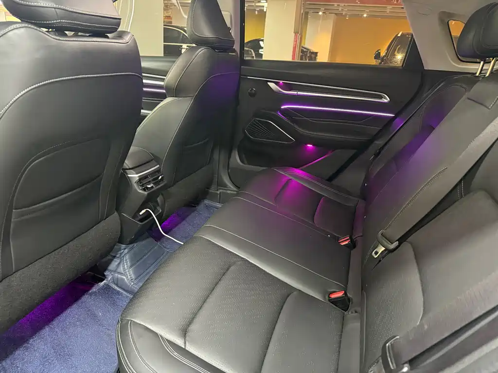 Emgrand 2022 4th generation 1.5L CVT premium model купить на сайте DeffCars