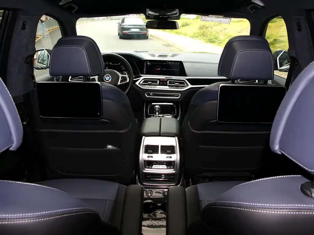 BMW X7 2020 xDrive M50i Kaguya Collector’s Edition купить на сайте DeffCars