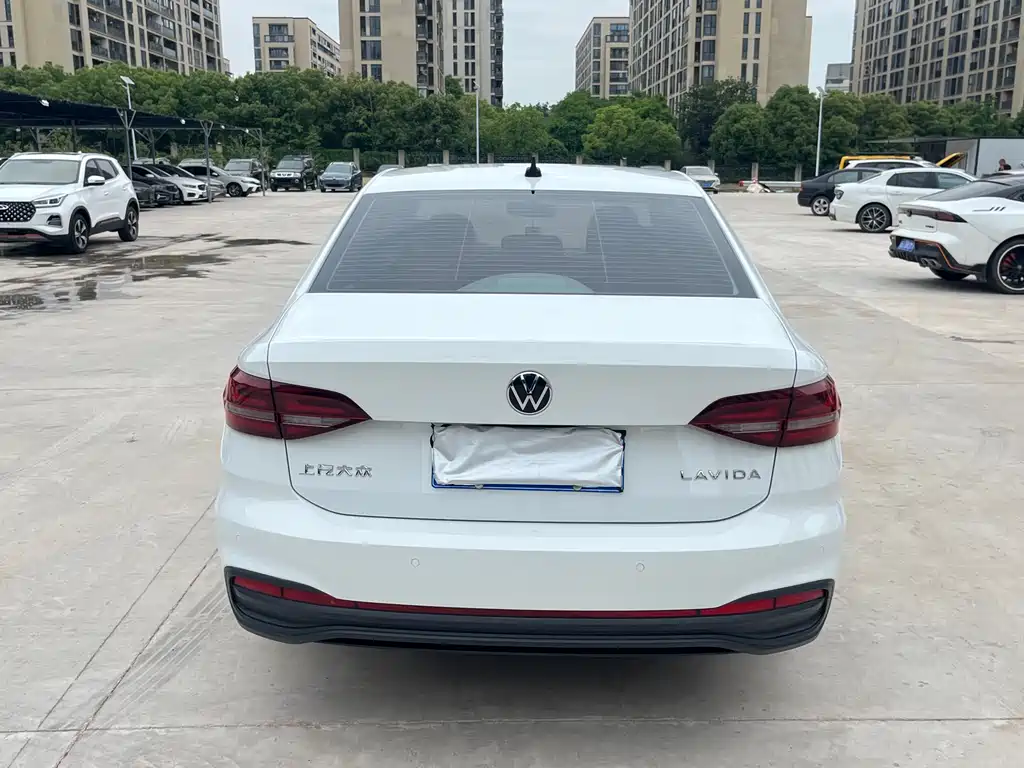 Lavida 2023 1.5L automatic full version купить на сайте DeffCars