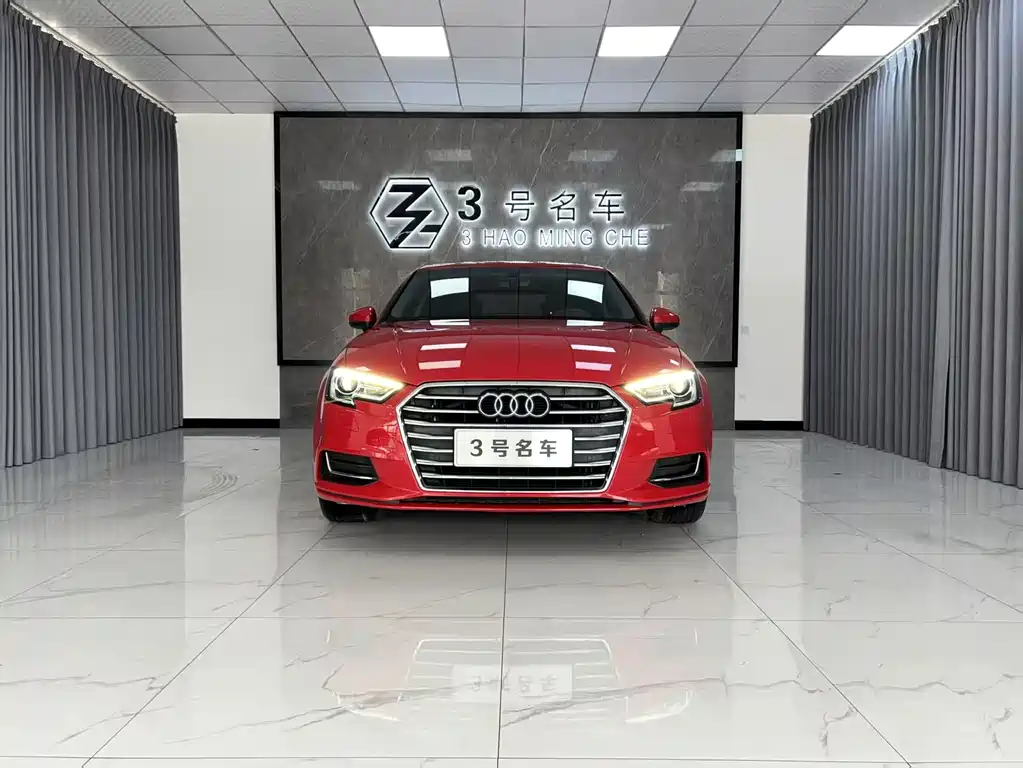 Audi A3 2019 Limousine 35 TFSI Enterprising National VI купить на сайте DeffCars