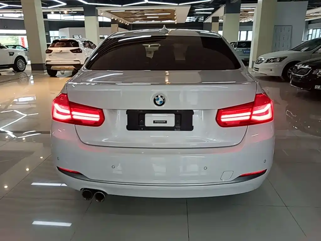 BMW 3 Series 2018 320Li Fashion Model купить на сайте DeffCars