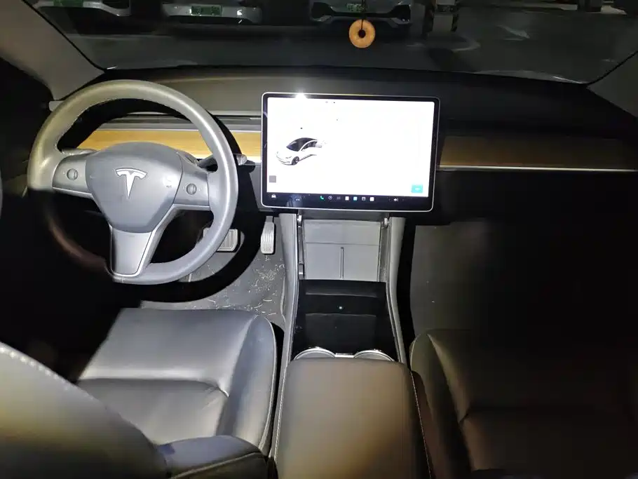 Model 3 2020 facelift long-range rear-wheel drive version купить на сайте DeffCars