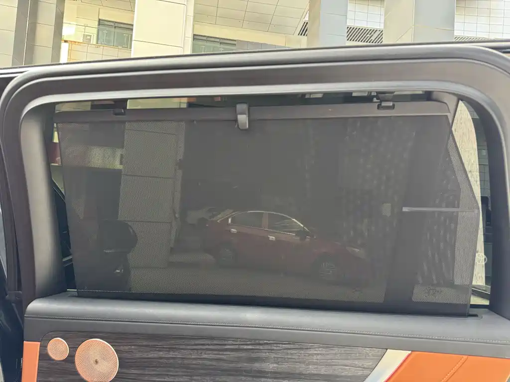Wenjie M9 2024 extended range Max version 52kWh 6-seater version купить на сайте DeffCars