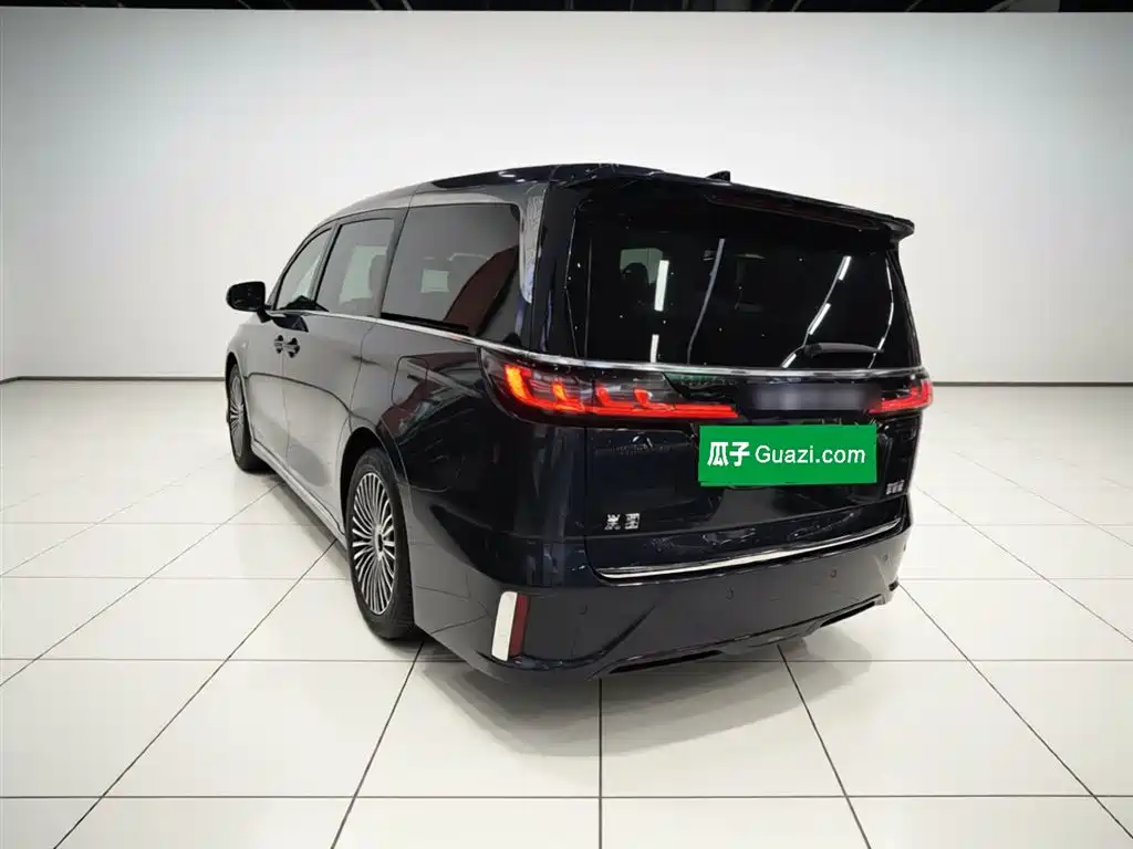 Lantu Dreamer 2025 PHEV four-wheel drive flagship Kunpeng version купить на сайте DeffCars