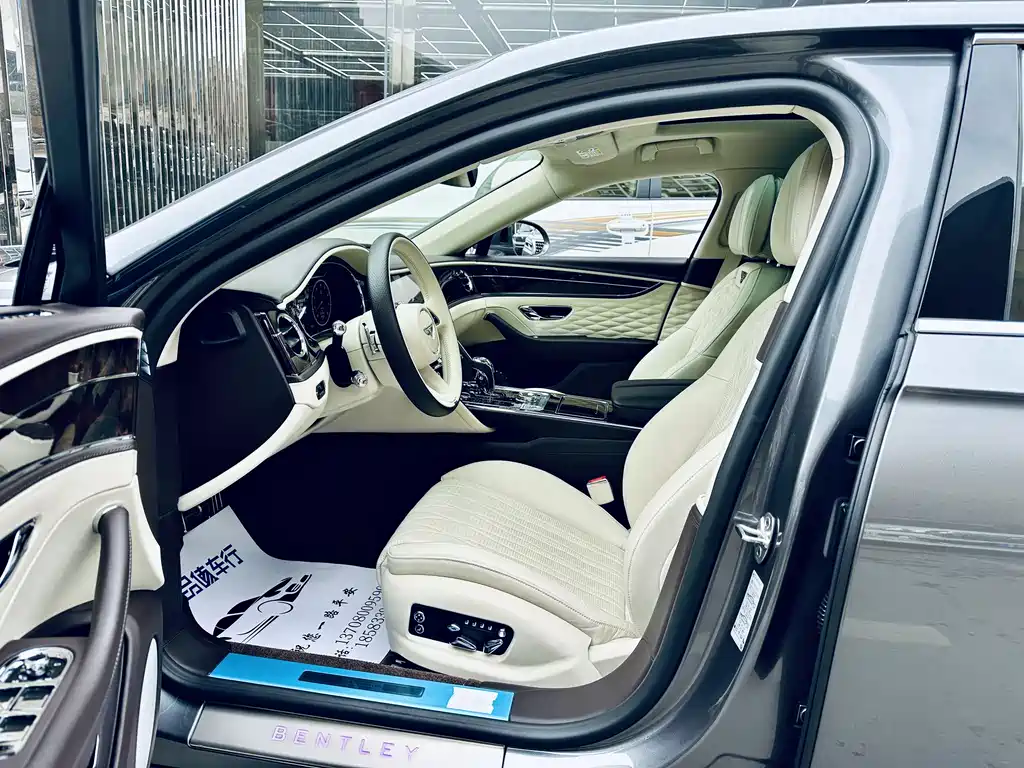 Flying Spur 2020 6.0T W12 Standard Edition купить на сайте DeffCars