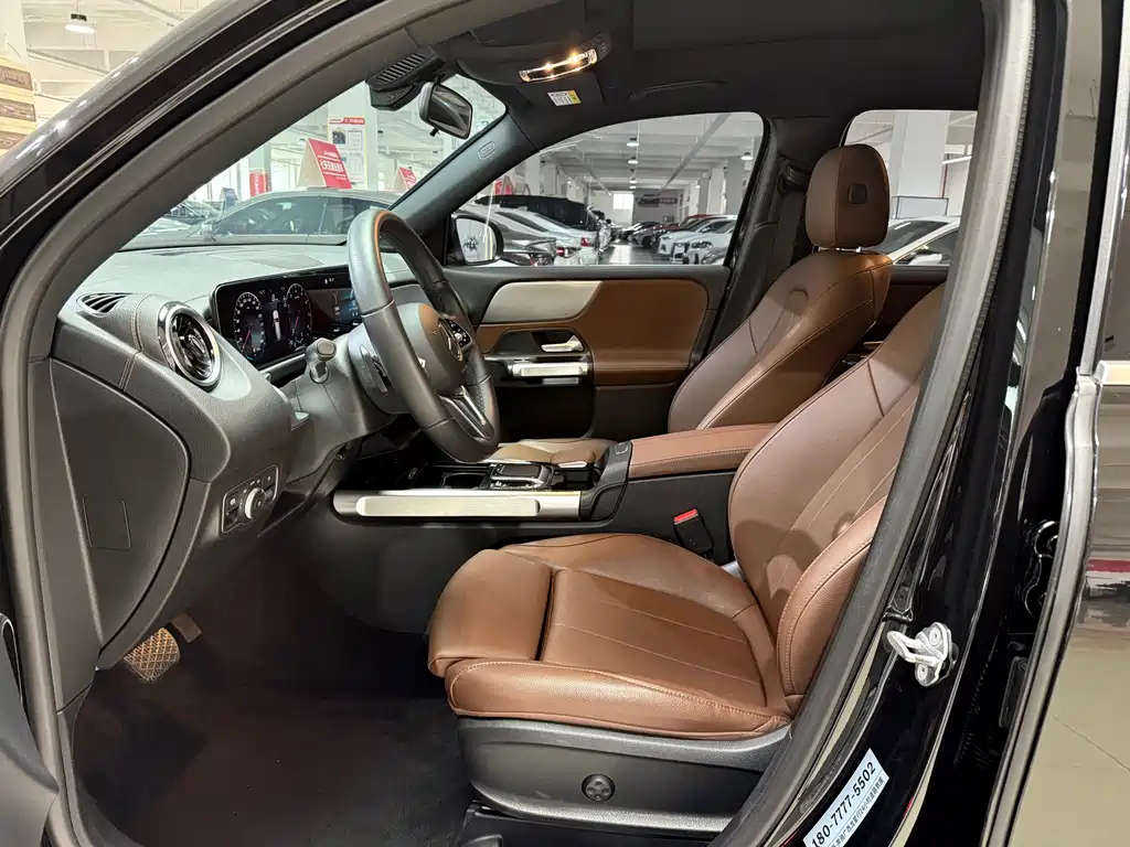 Mercedes-Benz GLB 2023 GLB 200 Dynamic купить на сайте DeffCars