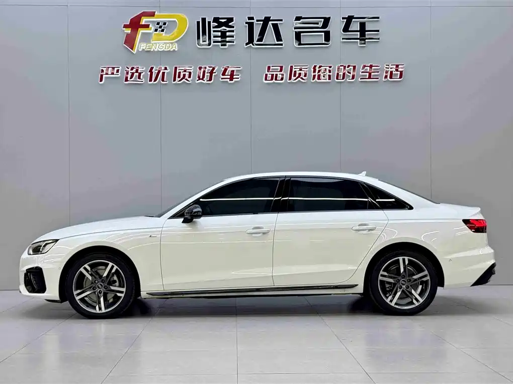 Audi A4L 2022 40 TFSI luxury and dynamic model купить на сайте DeffCars