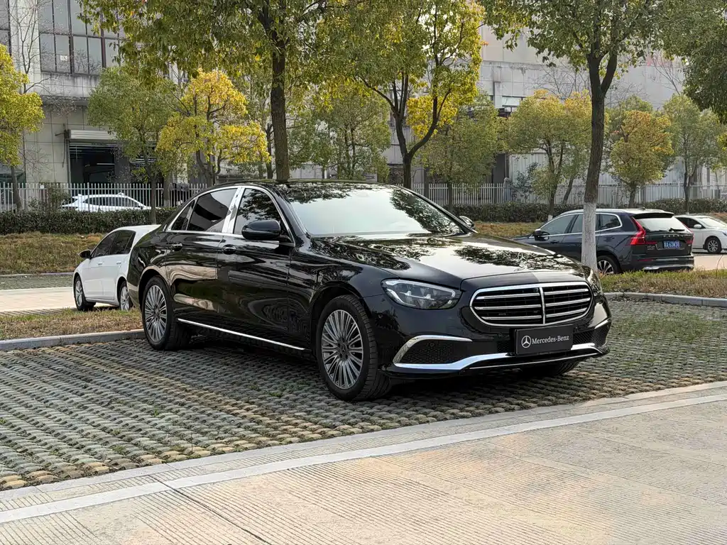 Mercedes-Benz E-Class 2023 E 300 L Fashion купить на сайте DeffCars