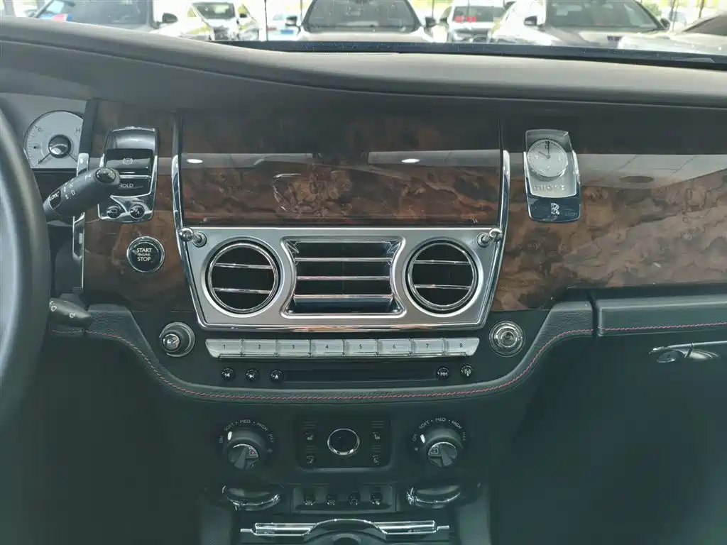 Ghost 2014 6.6T extended version купить на сайте DeffCars