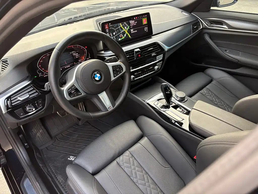 BMW 5 Series Imported 2021 525i M Sports Package купить на сайте DeffCars