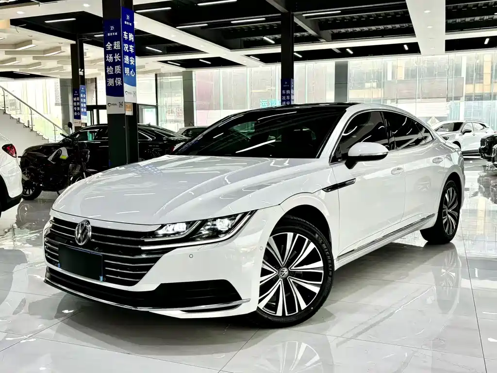 FAW-Volkswagen CC 2020 330TSI Charming Edition National VI купить на сайте DeffCars