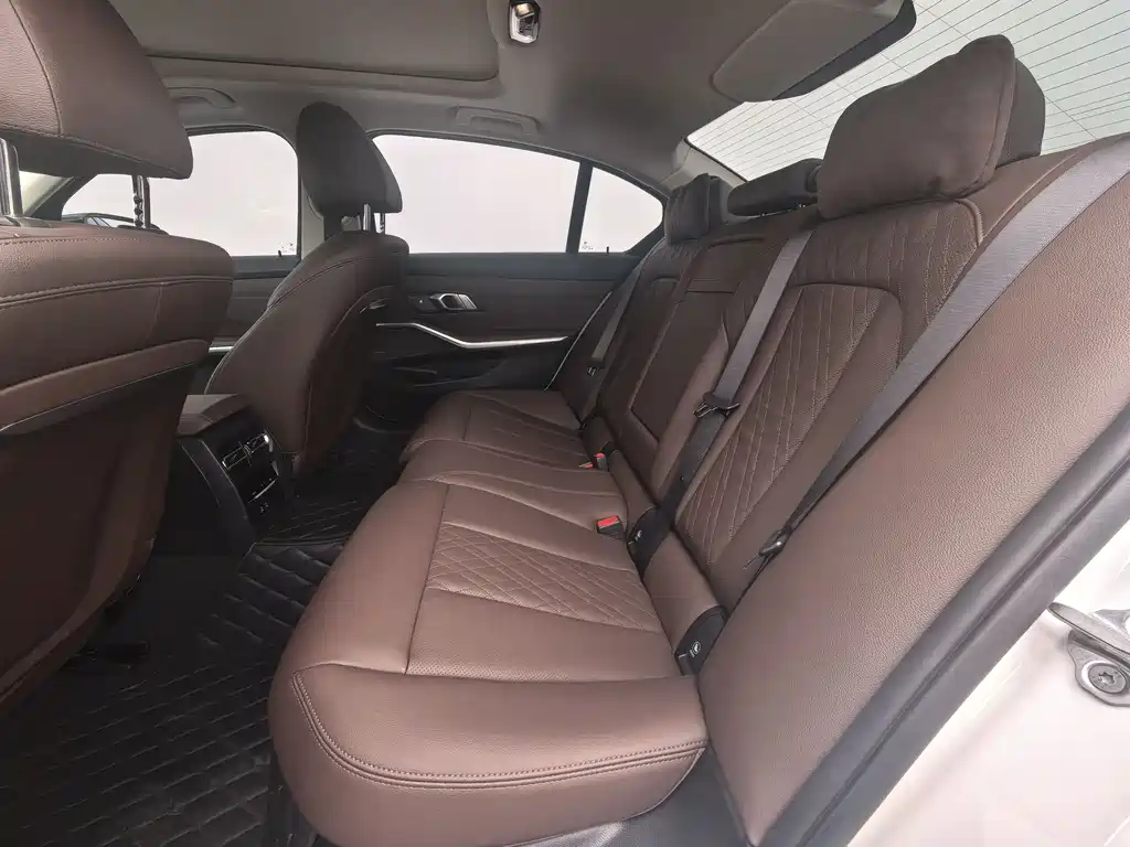 BMW 3 Series 2023 325Li M Sports Night Package купить на сайте DeffCars