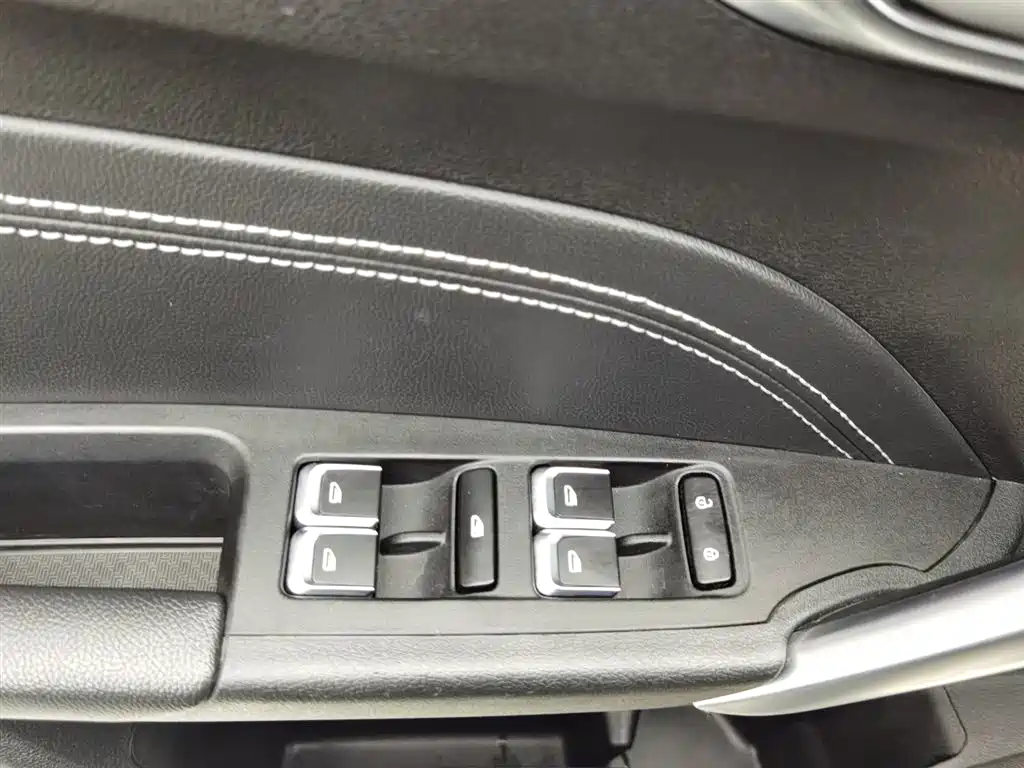 Vision X3 2017 1.5L Manual Elite купить на сайте DeffCars