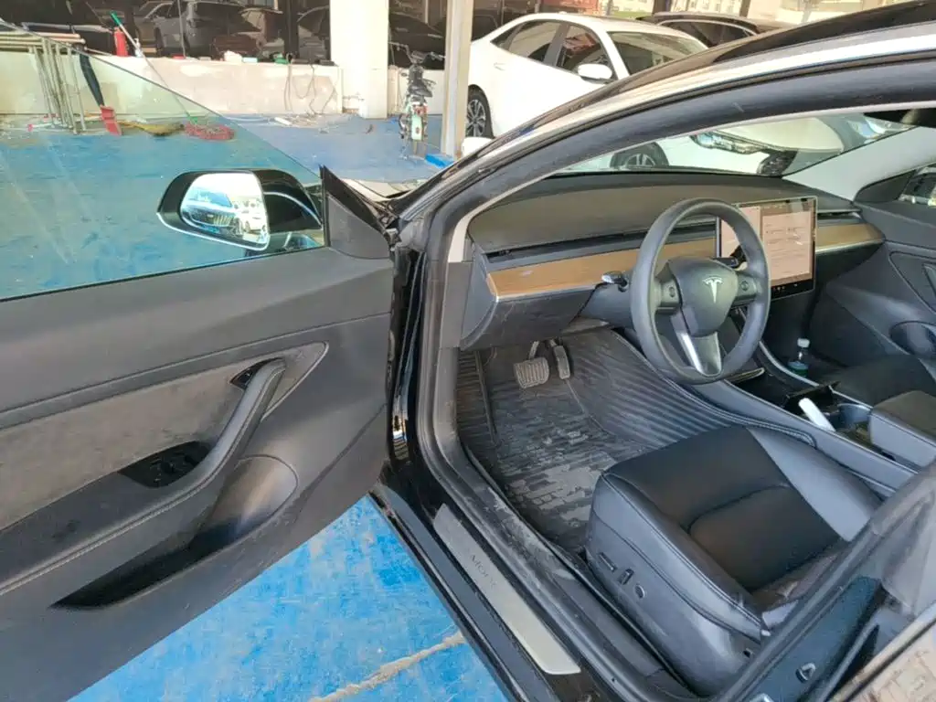Model 3 2020 facelift standard range rear drive upgraded version купить на сайте DeffCars