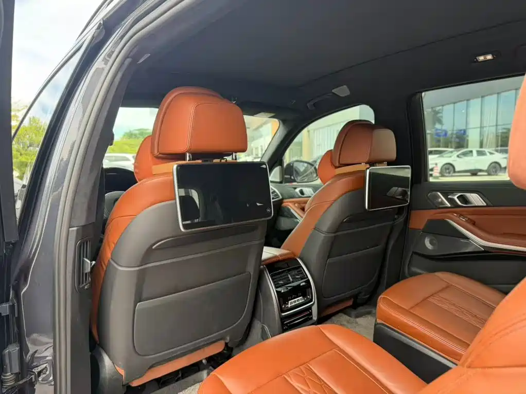 BMW X7 2019 xDrive40i Executive M Sport Package купить на сайте DeffCars