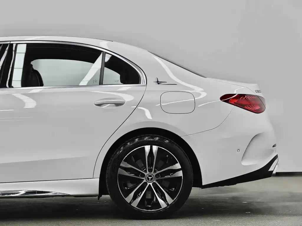 Mercedes-Benz C-Class New Energy 2025 C 350 eL купить на сайте DeffCars