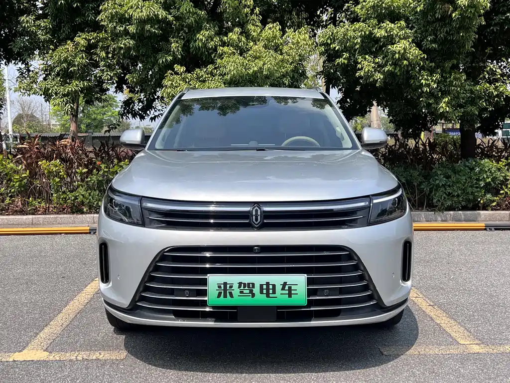 Wenjie M7 2024 1.5T four-wheel drive Plus version 5 seats купить на сайте DeffCars