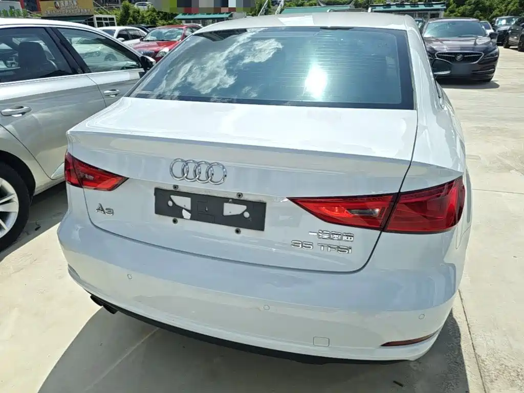 Audi A3 2014 Limousine 35 TFSI automatic comfort type купить на сайте DeffCars