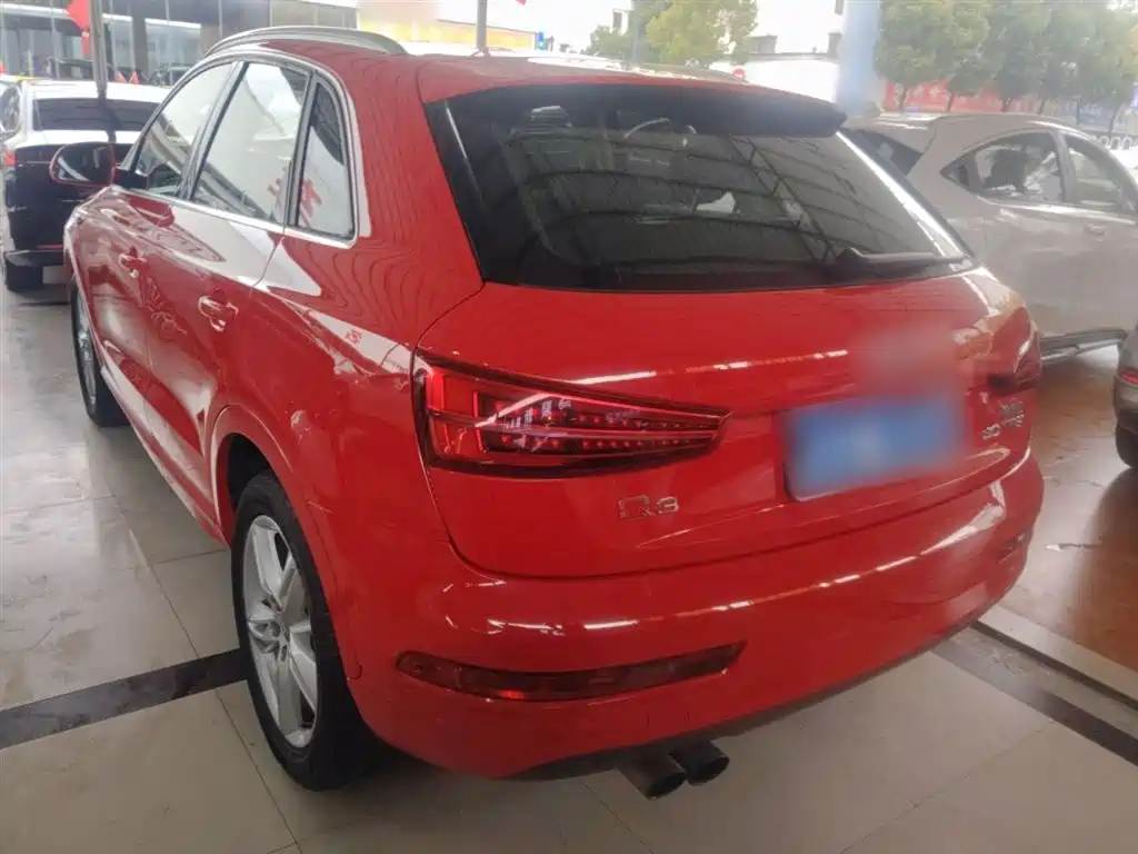 Audi Q3 2018 30th Anniversary Model 30 TFSI Fashion Model купить на сайте DeffCars