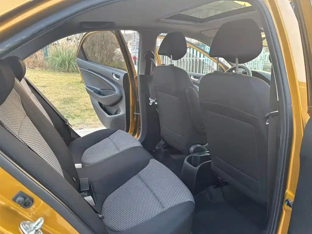 Rena 2017 1.4L Automatic Jump Enjoy Edition National V купить на сайте DeffCars