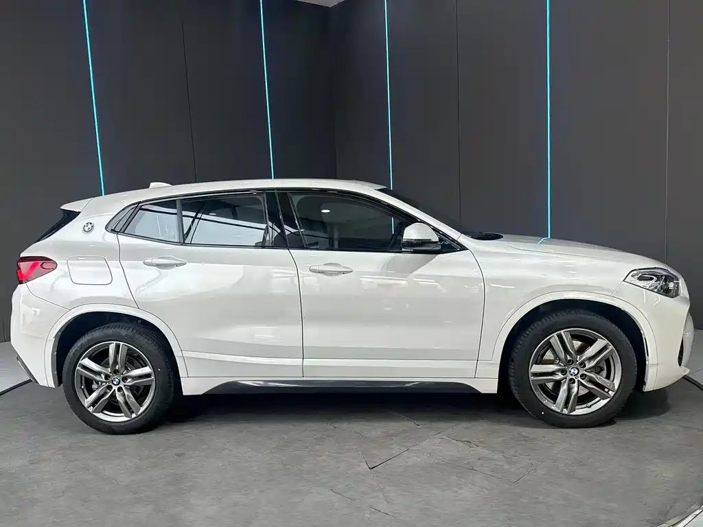 BMW X2 2021 facelift sDrive25i M sports package купить на сайте DeffCars