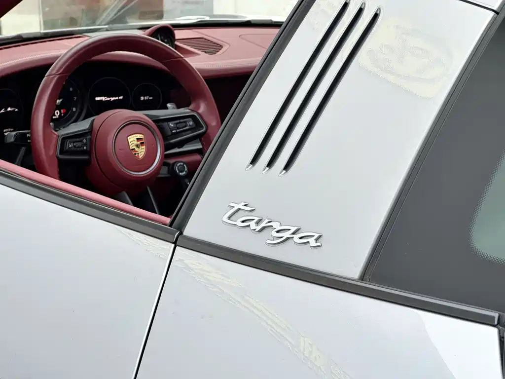 Porsche 911 2023 Targa 4 3.0T купить на сайте DeffCars