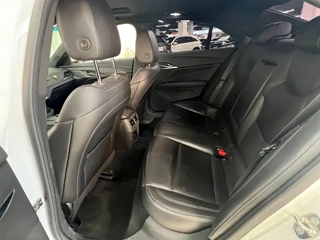 Cadillac CT4 2020 28T Fashion Model купить на сайте DeffCars