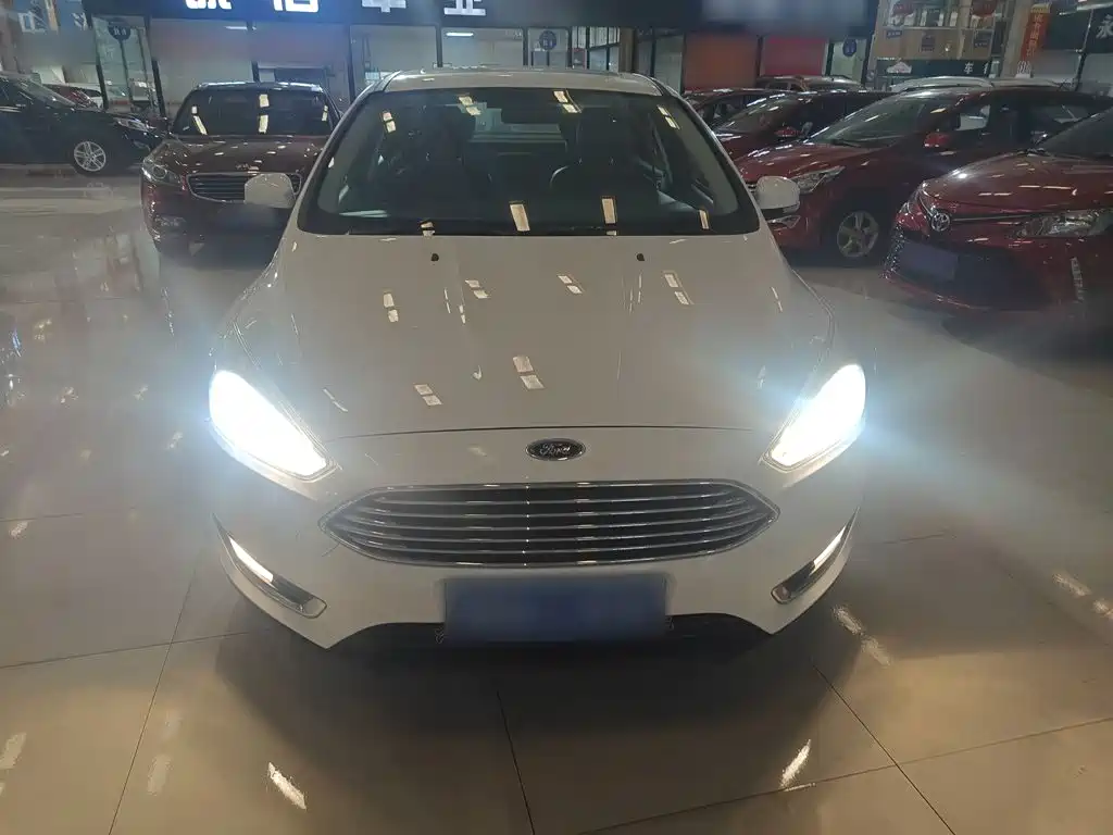 Focus 2017 sedan 1.6L automatic stylish Senova Zhixing version купить на сайте DeffCars