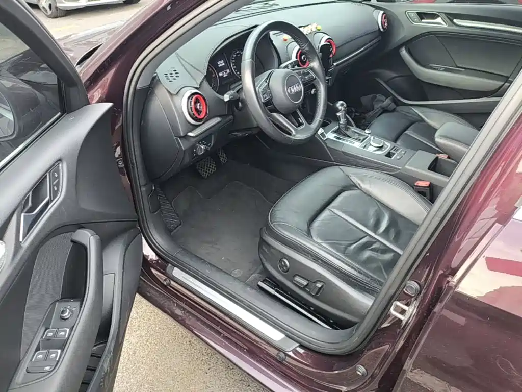 Audi A3 2019 Limousine 35 TFSI Fashion Type National VI купить на сайте DeffCars