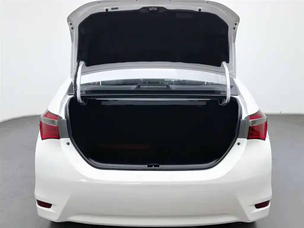 Corolla 2017 facelift 1.6L manual GL купить на сайте DeffCars