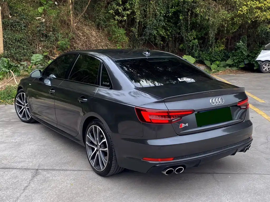 Audi S4 2018 S4 3.0TFSI купить на сайте DeffCars
