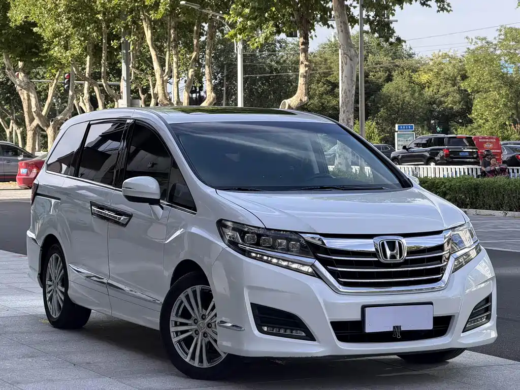 Alison 2016 2.4L Deluxe Edition купить на сайте DeffCars