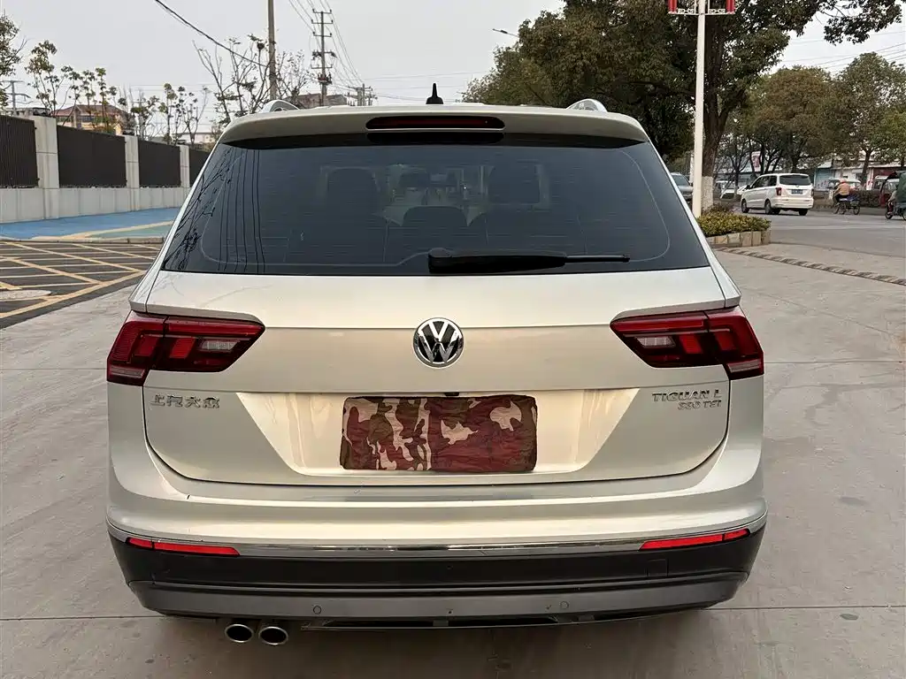 Tiguan L 2020 330TSI automatic two-wheel drive panoramic comfort version National VI купить на сайте DeffCars