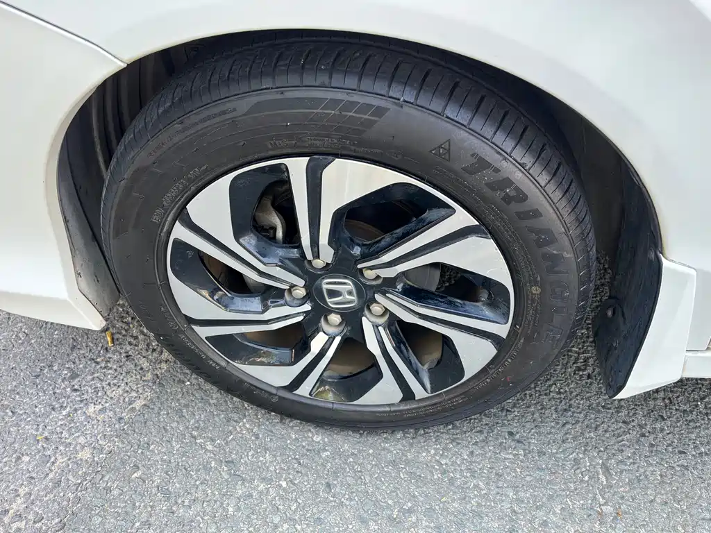 Lingpai 2016 1.8L CVT Comfort Edition купить на сайте DeffCars