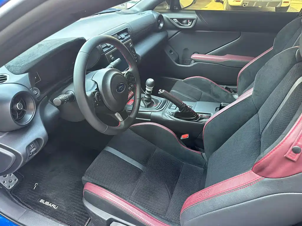 Subaru BRZ 2025 2.4L manual version EyeSight STI Sport type RS купить на сайте DeffCars