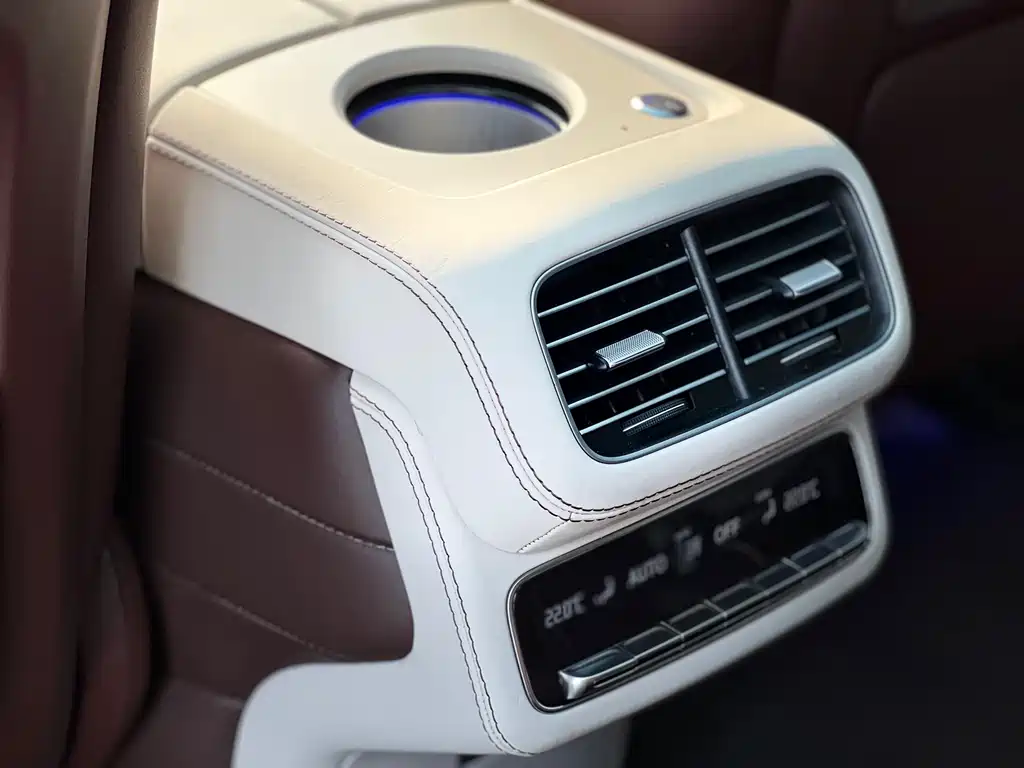 Maybach GLS 2022 GLS 480 4MATIC купить на сайте DeffCars