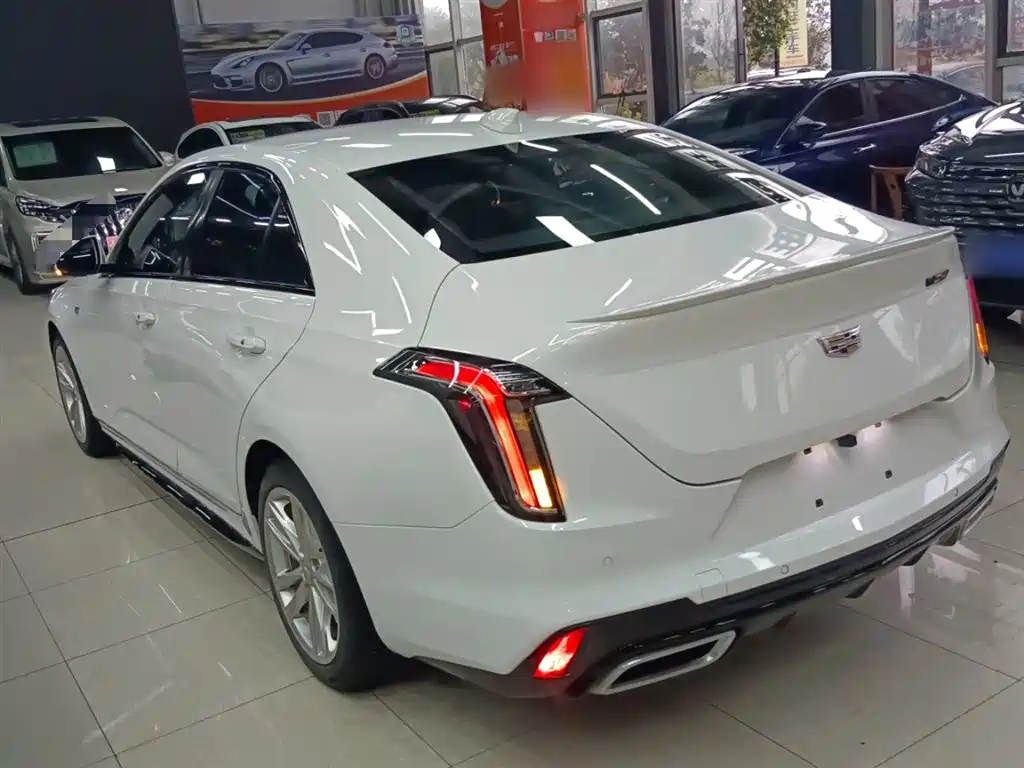 Cadillac CT4 2022 28T Fashion Model купить на сайте DeffCars