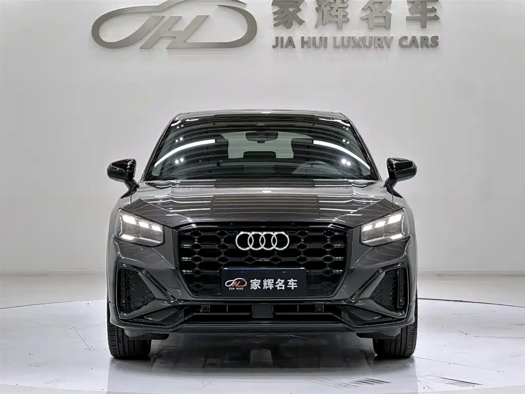 Audi Q2L 2022 35 TFSI aggressive and dynamic model купить на сайте DeffCars