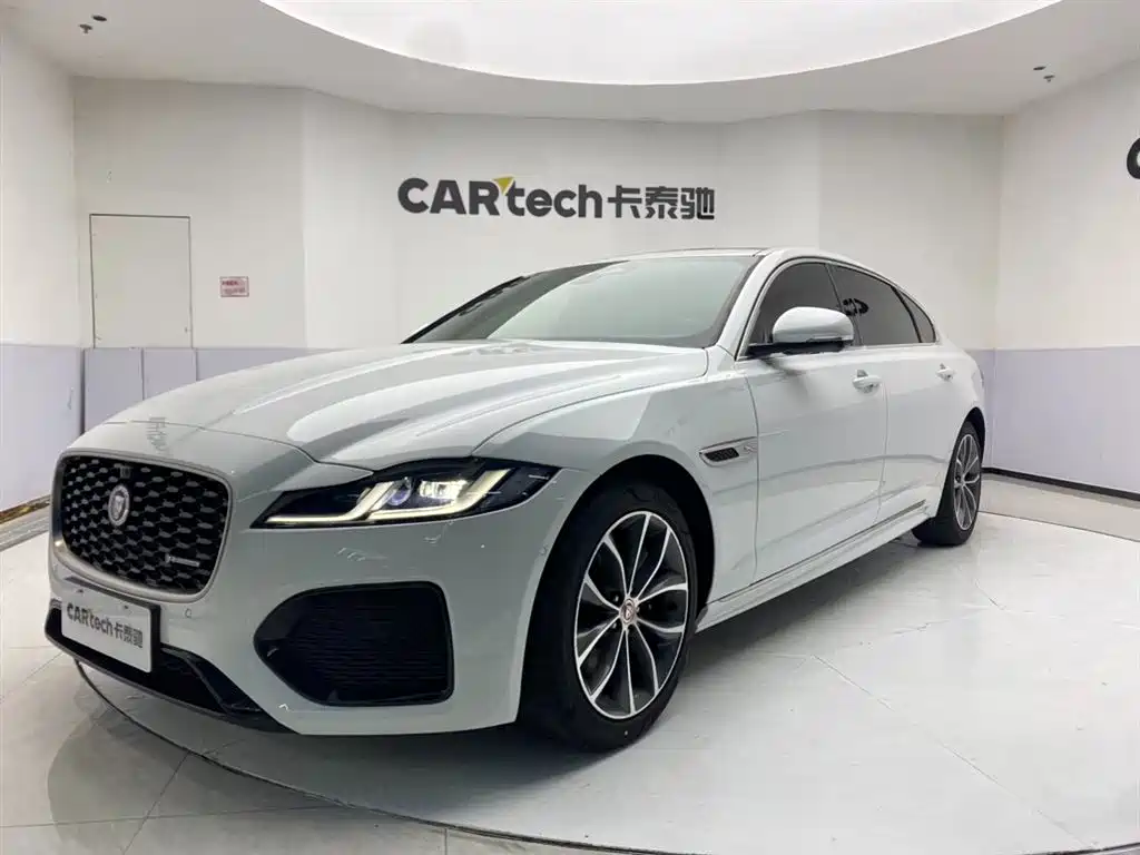 Jaguar XFL 2022 XFL 2.0T P250 two-wheel drive elite sports version купить на сайте DeffCars