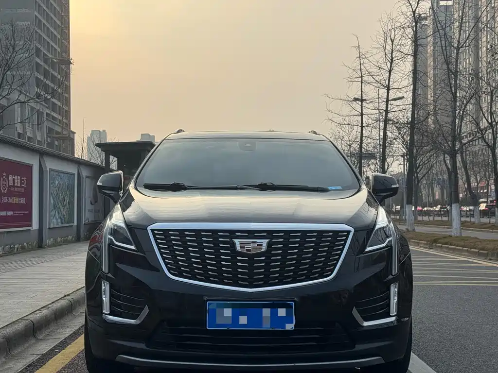 Cadillac XT5 2022 2.0T two-wheel drive luxury model купить на сайте DeffCars