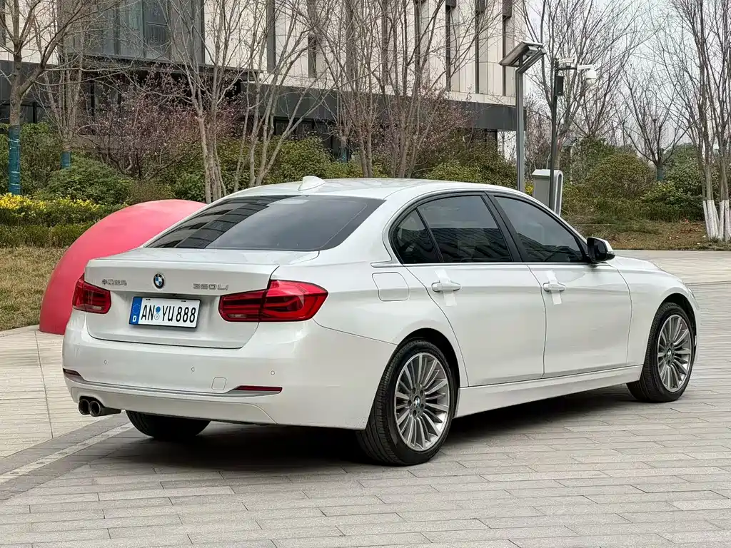 BMW 3 Series 2019 320Li Fashion Model купить на сайте DeffCars