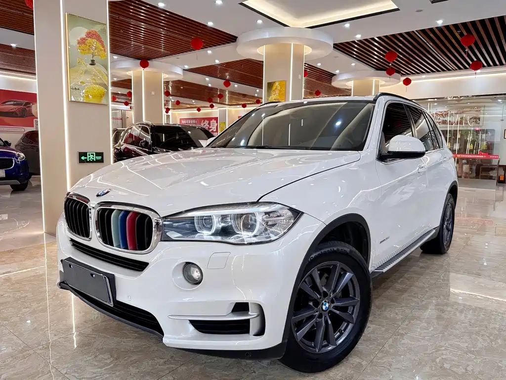 BMW X5 (импорт) 2014 xDrive35i Leading купить на сайте DeffCars