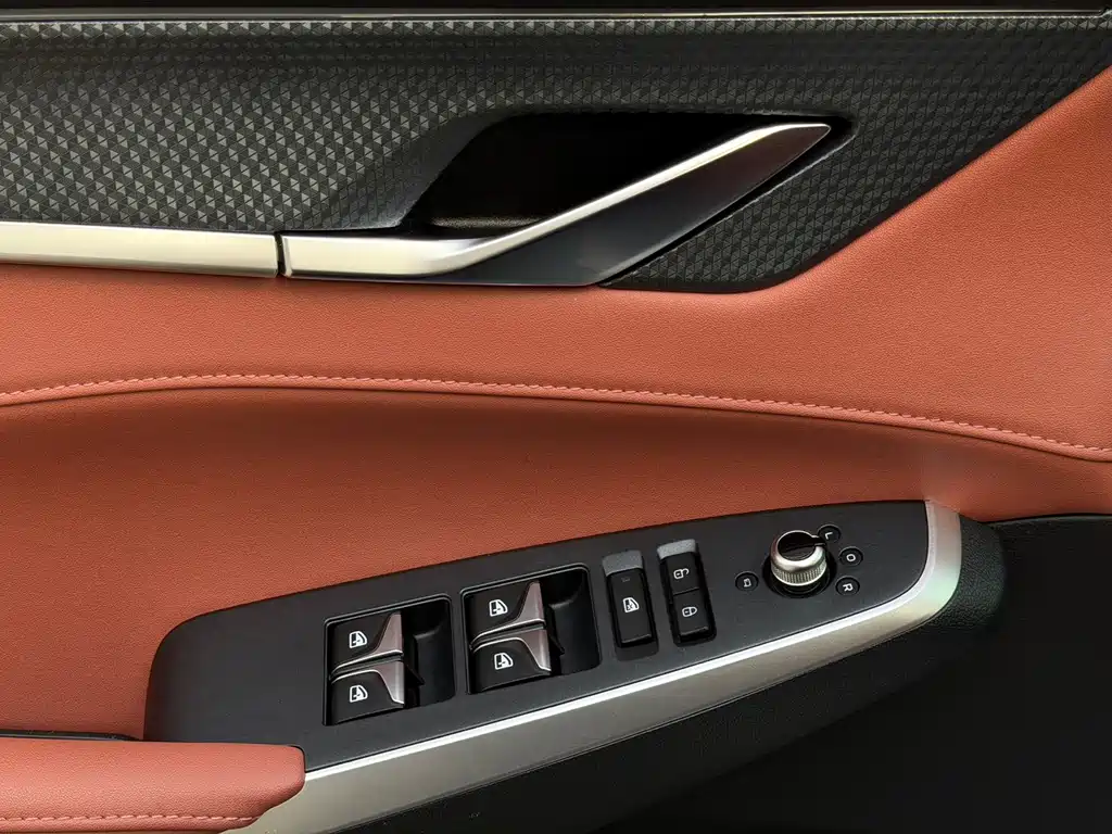 Changan CS75PLUS 2023 third generation 1.5T automatic premium model купить на сайте DeffCars