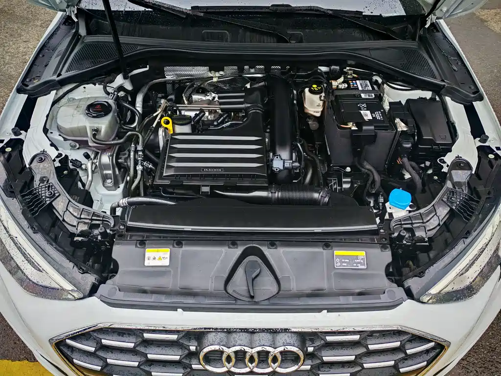 Audi A3 2023 Sportback 35 TFSI stylish and sporty купить на сайте DeffCars