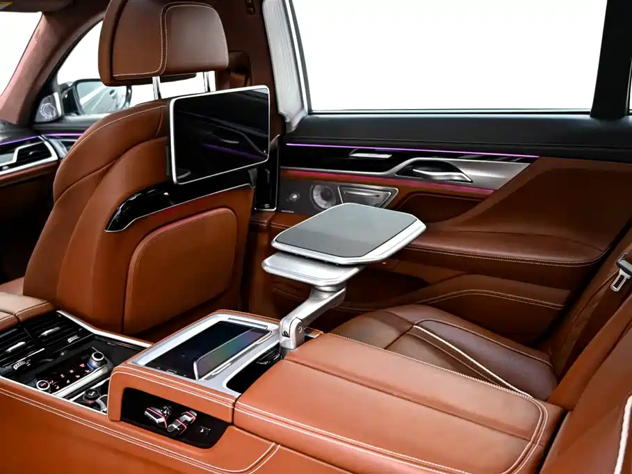 BMW 7 Series 2018 740Li xDrive Exclusive M Sports Package купить на сайте DeffCars